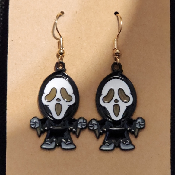 Ghostface Metal Enamel Dangle Earrings, Scream Horror Movie Series - Picture 2 of 2